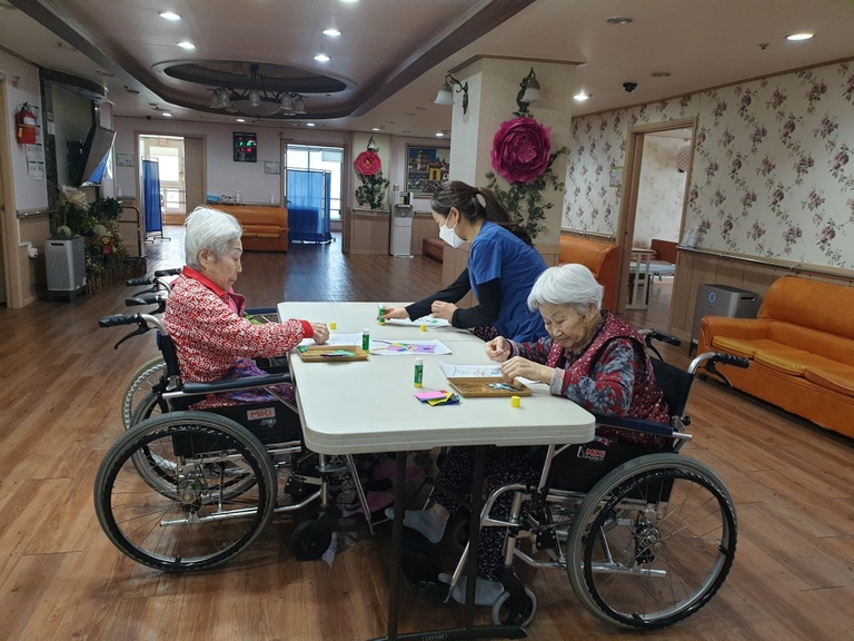 2월25일 연 모자이크