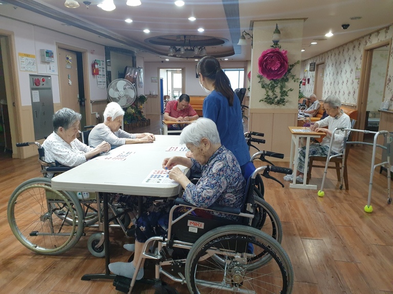 8월19일 똑같이 붙이기