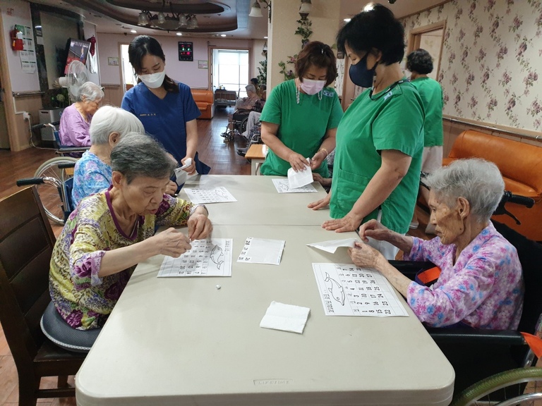 8월2일 달력만들기