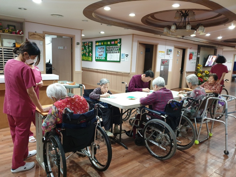 4월5일 나무 바느질하기