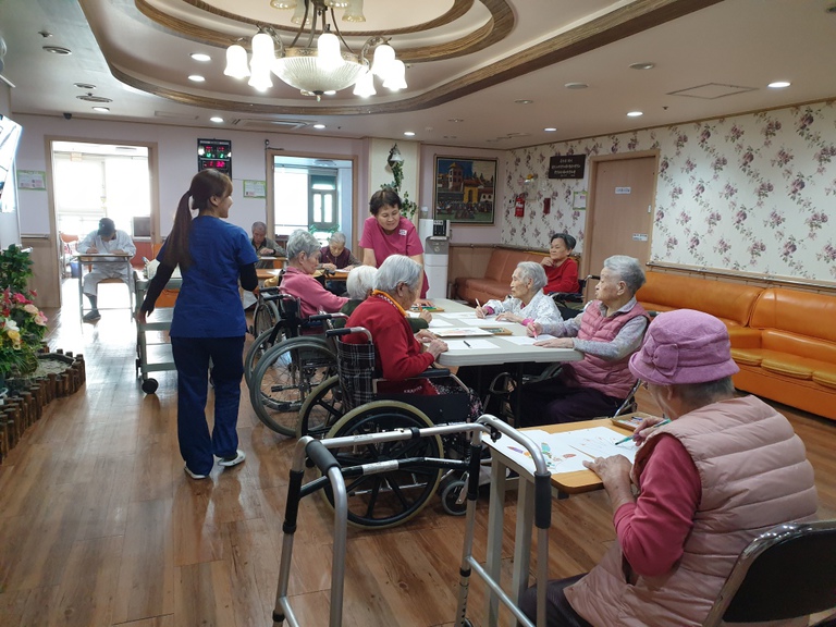 12월2일 내 손 그리기