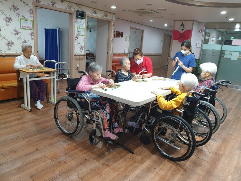 6월10일 애벌레 만들기