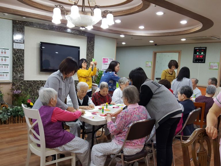 4월9일 종이접기