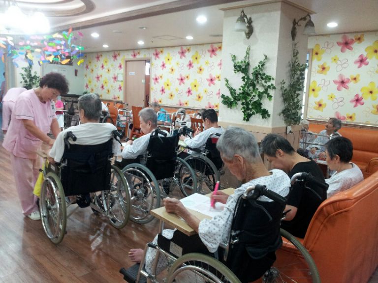 7월8일 도형따라 그리기