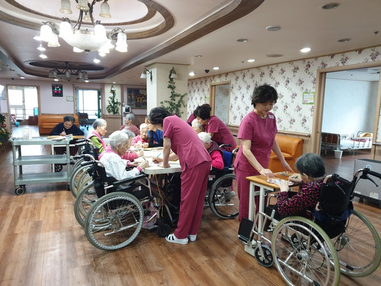 12월9일 장갑 바느질하기