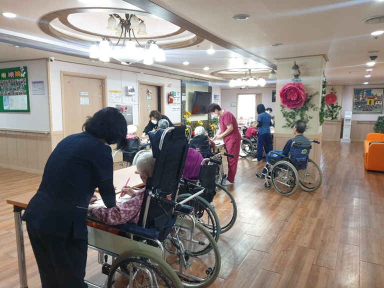 3월11일 버선 만들기(인지기능)