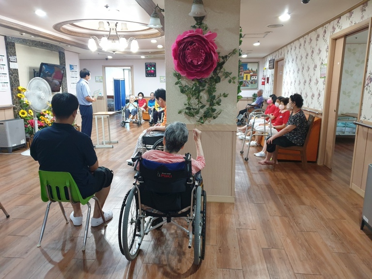9월13일 3분기 노인인권 및 노인학대예방 교육