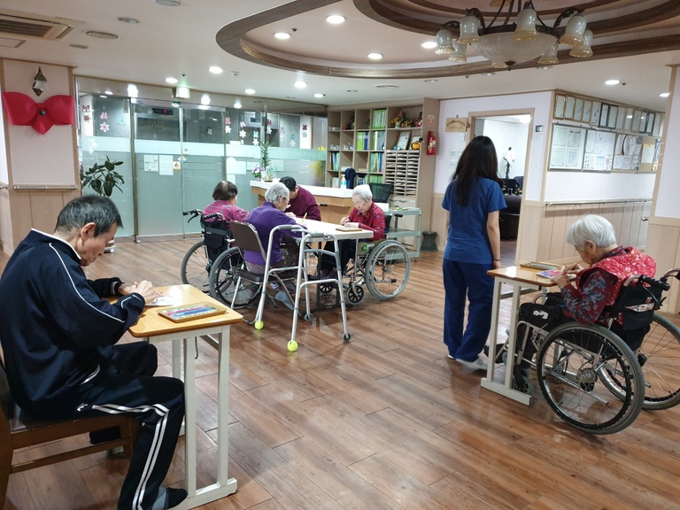 4월14일 나비 만들기