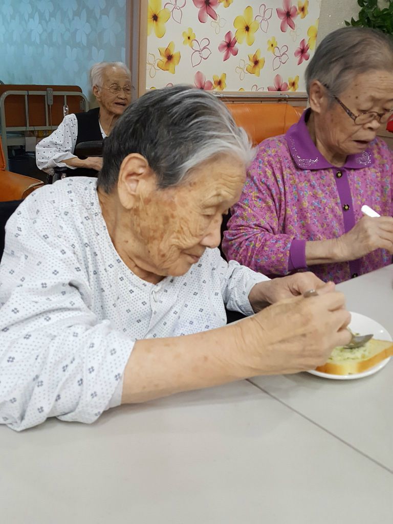 4월14일 샌드위치 만들기