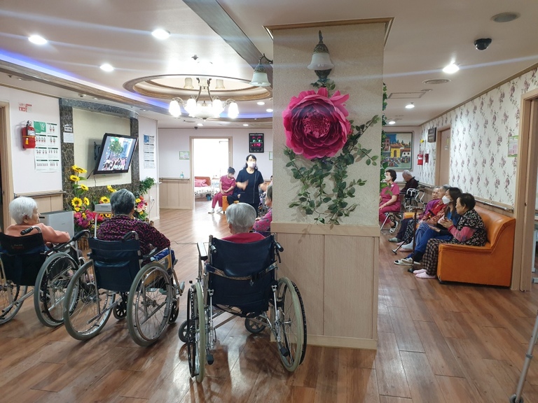 2월8일 1분기 생신잔치 및 설날행사