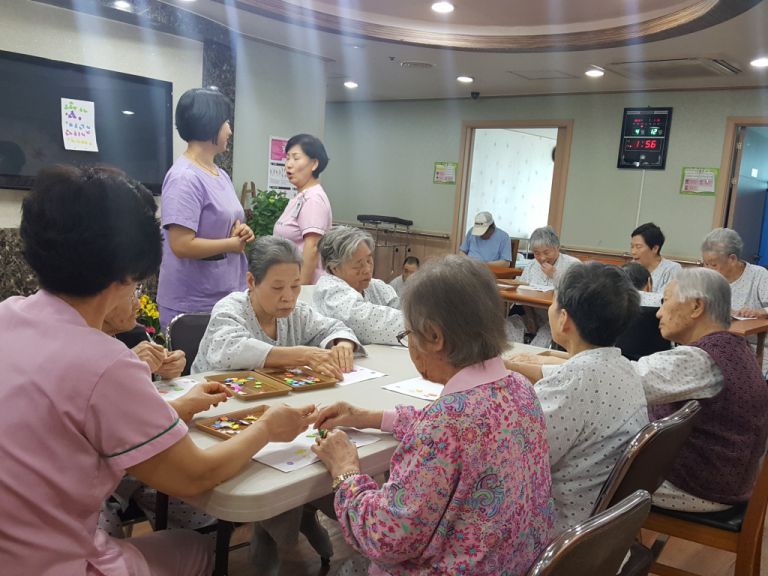 4월12일 색깔 맞추기