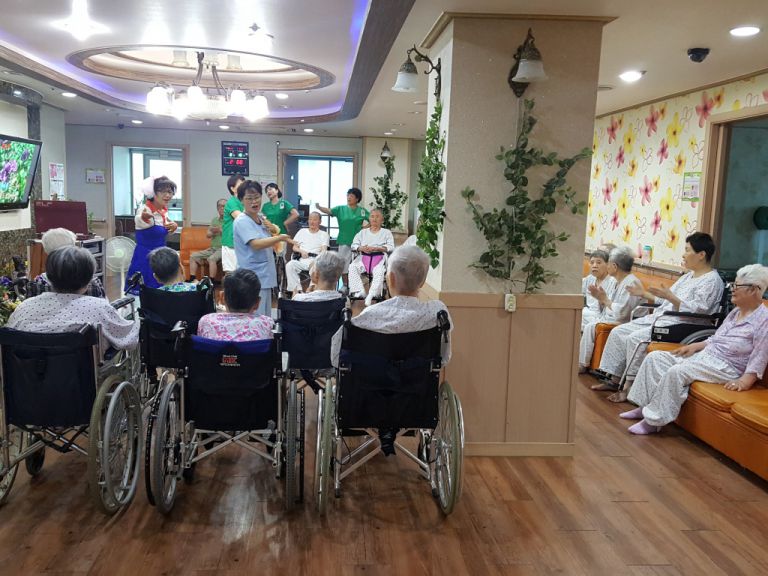 8월15일 노래교실