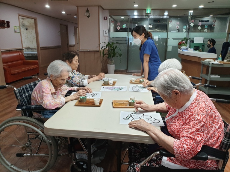 7월12일 포도 물감 찍기