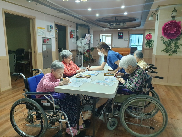 6월15일 바다속 색칠하기