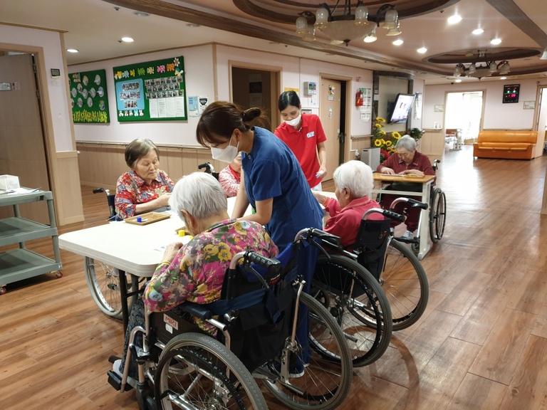 5월19일 칠교조각 맞추기