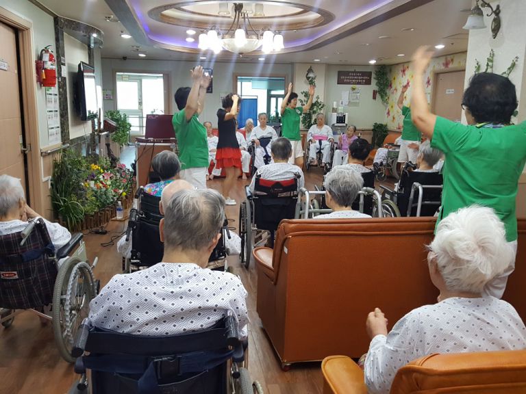 8월19일 노래교실