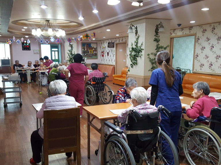 3월15일 도형스티커 붙이기