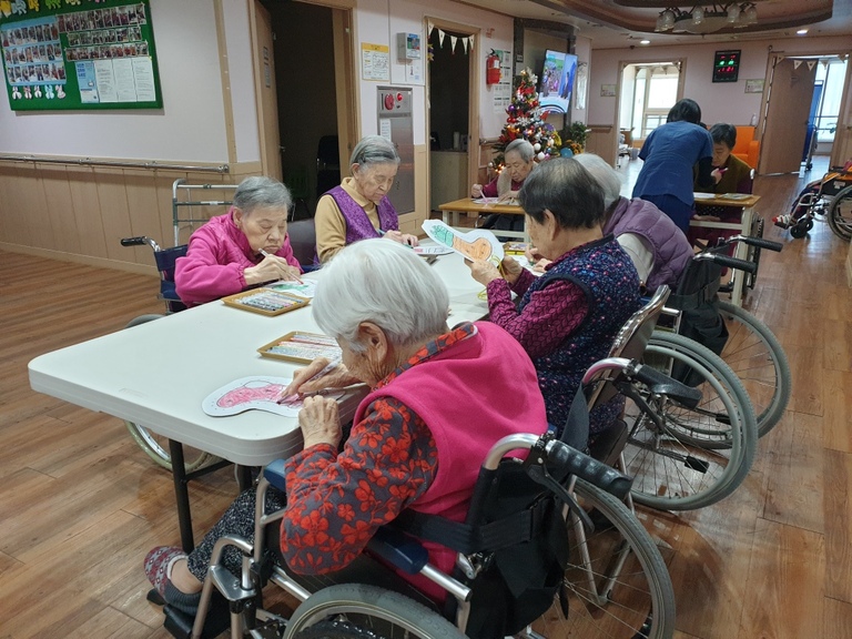 12월20일 양말 바느질하기