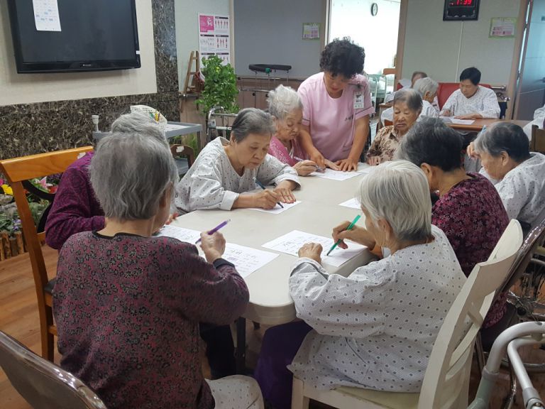 11월15일 글자 찾기