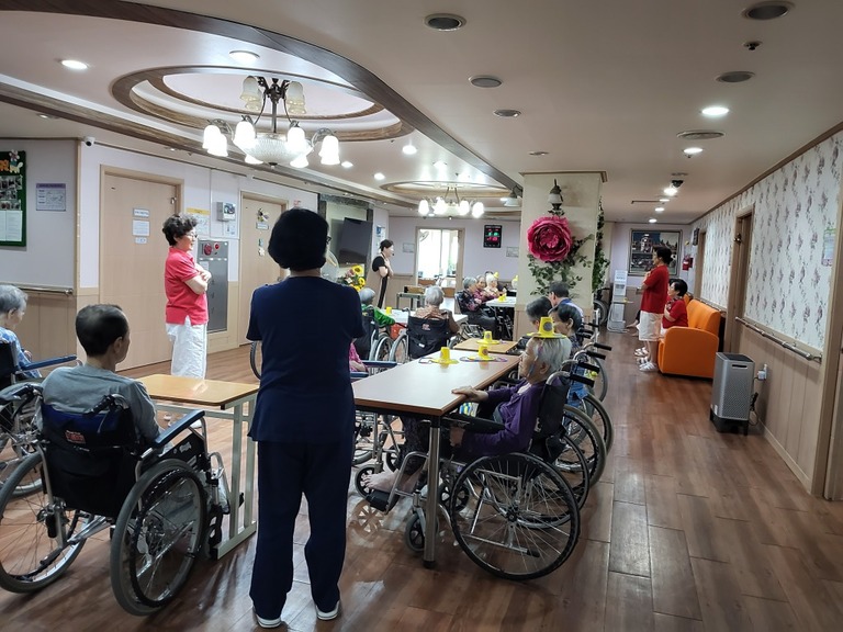 9월23일 전통 갓 만들기(인지기능)